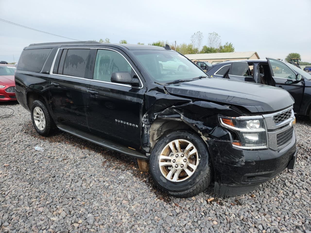 2016 CHEVROLET Suburban