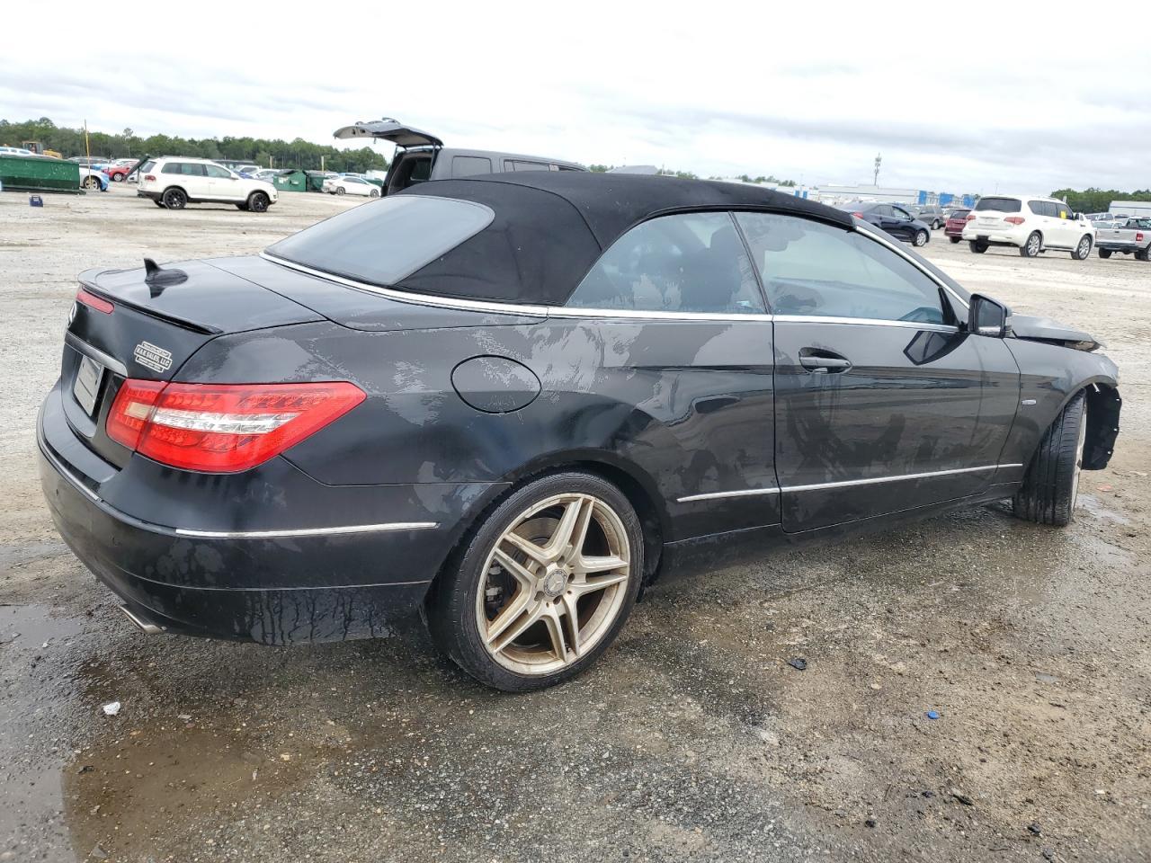 2012 MERCEDES-BENZ E-Class