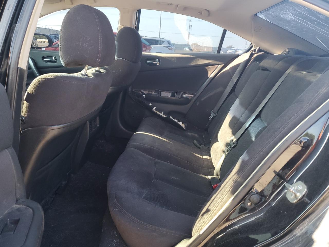 2012 NISSAN Maxima