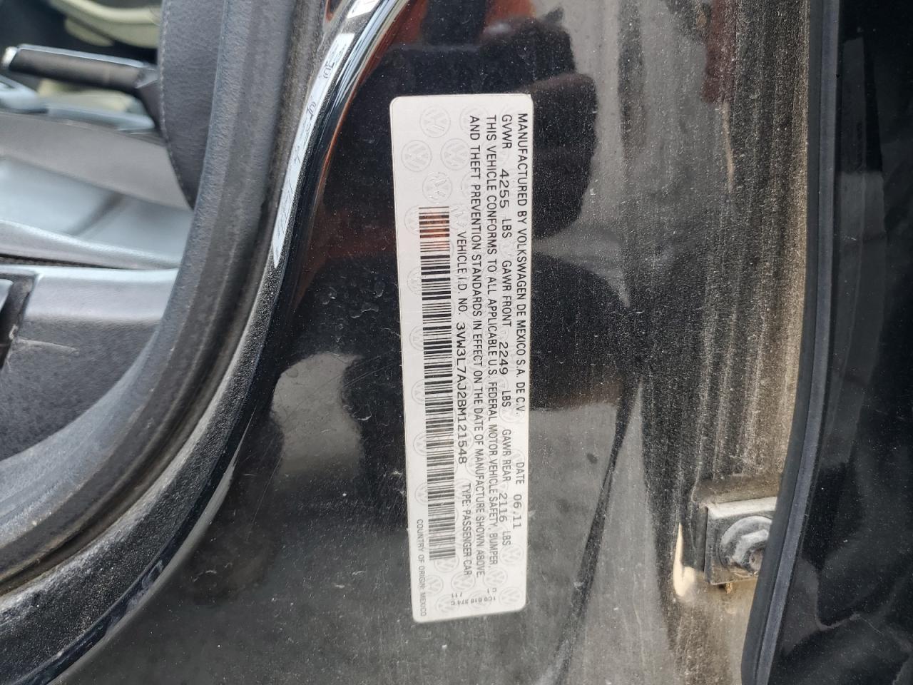 2011 VOLKSWAGEN JETTA