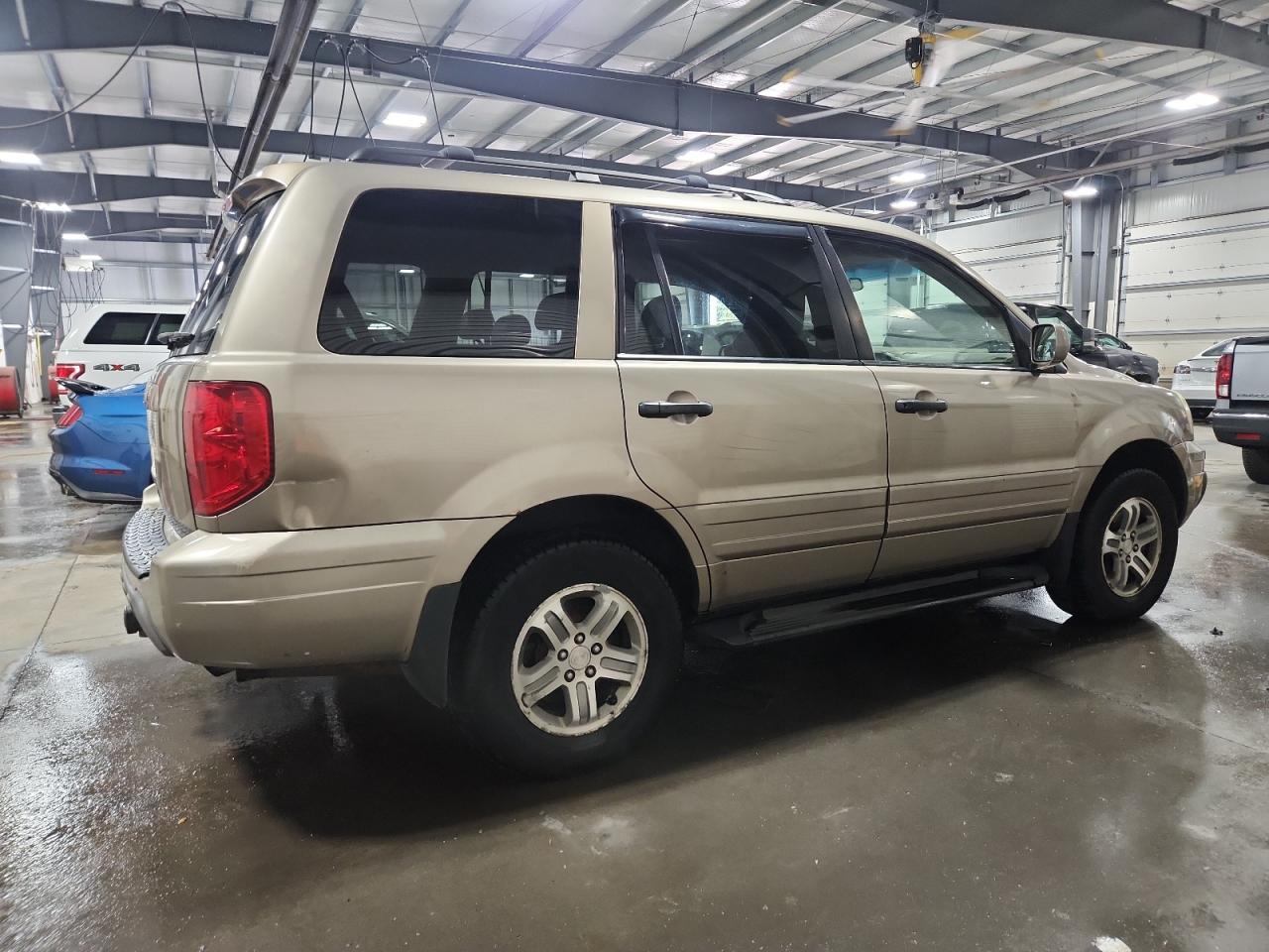 2004 HONDA PILOT