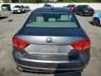 2014 VOLKSWAGEN Passat