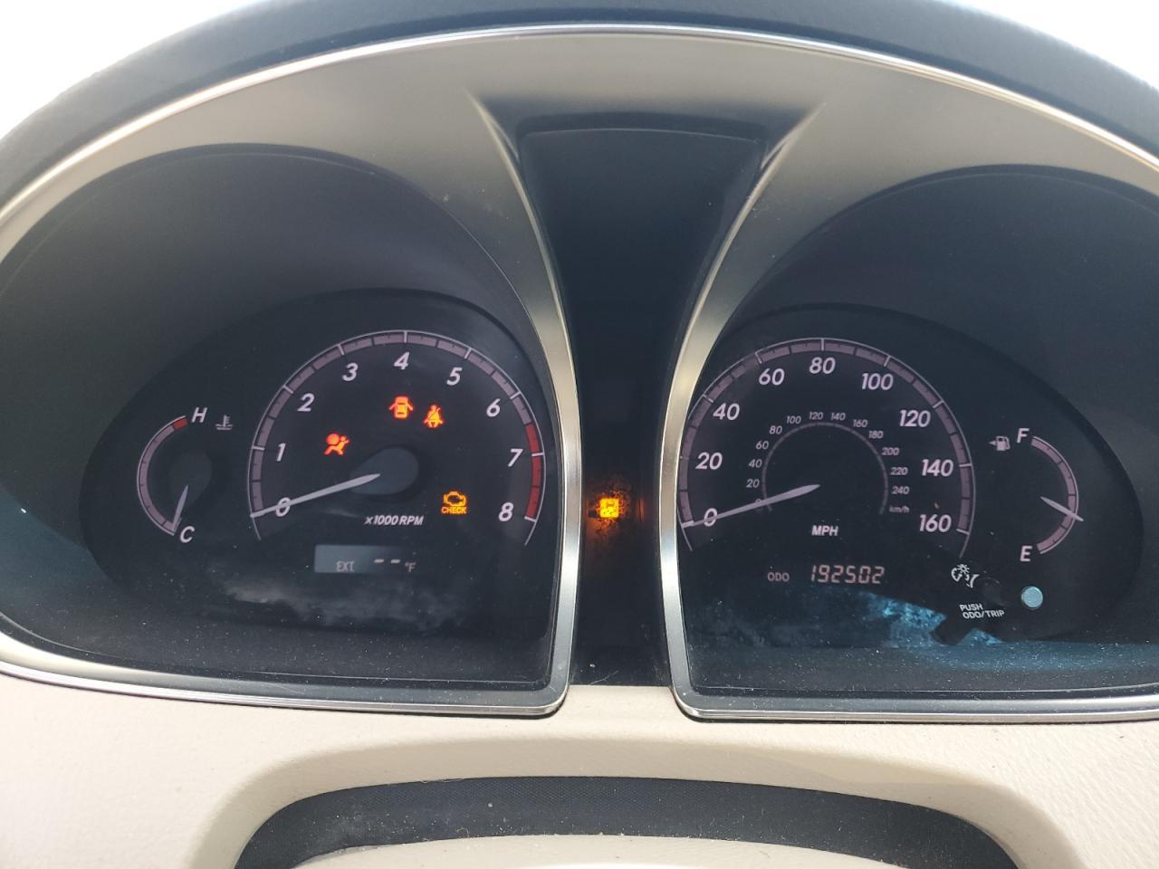 2011 TOYOTA Avalon