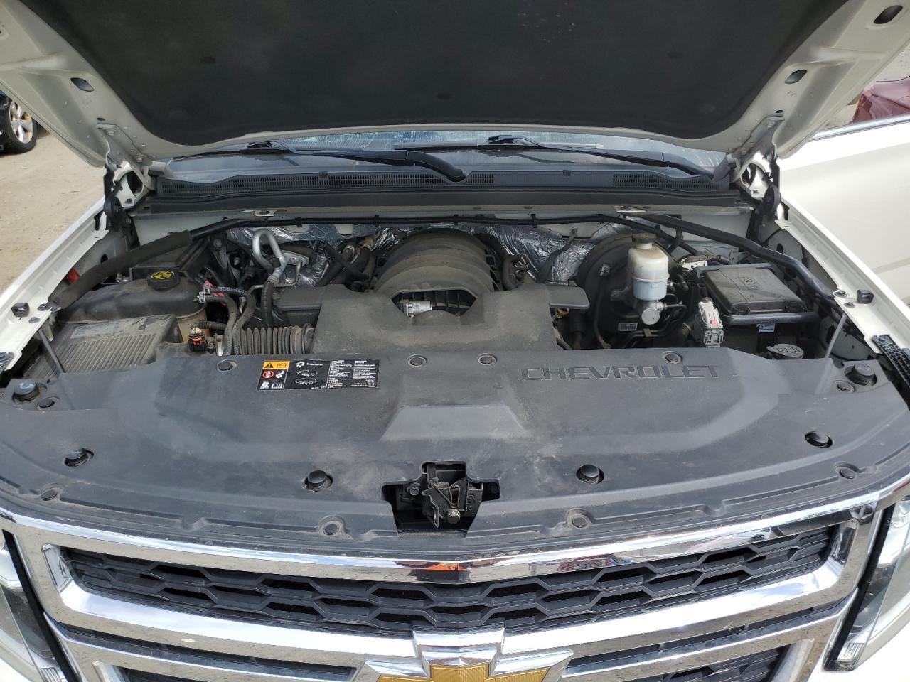 2015 CHEVROLET Suburban
