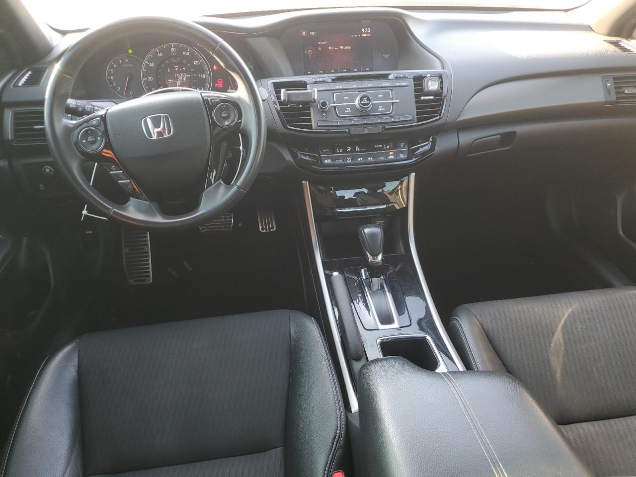 2017 HONDA ACCORD
