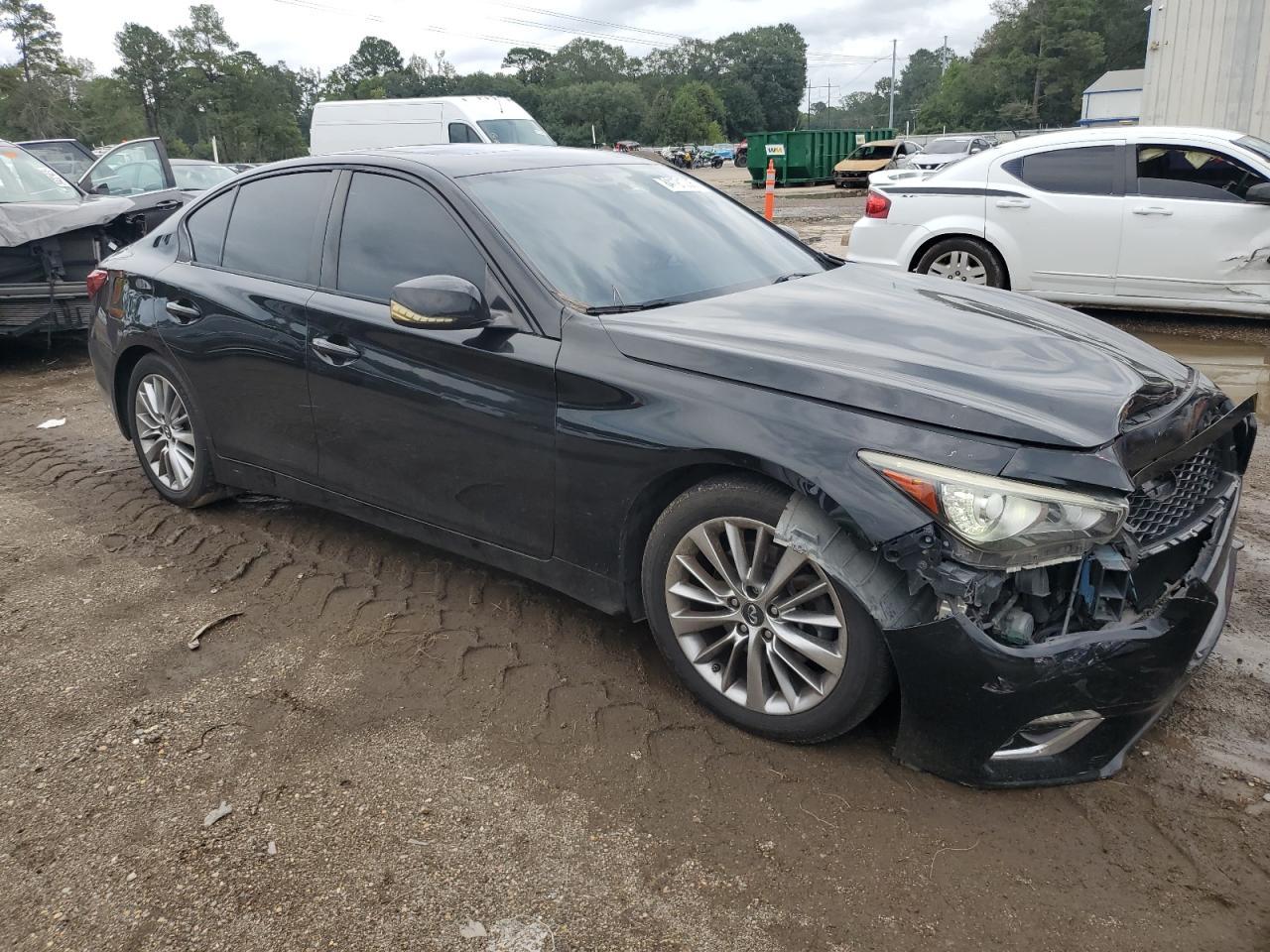 2018 INFINITI Q50