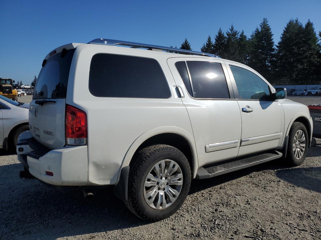 2015 NISSAN Armada