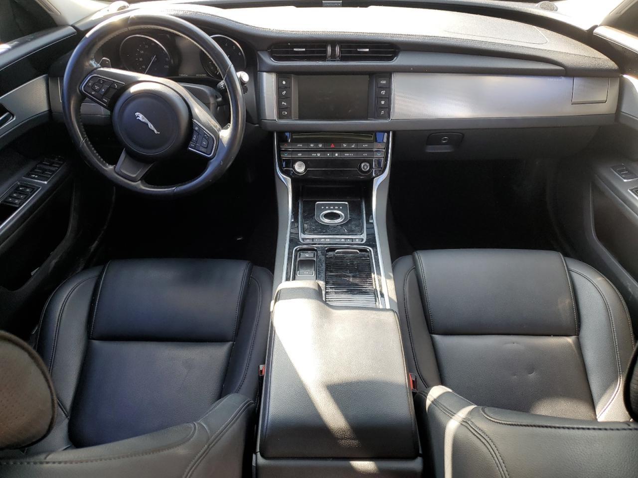 2016 JAGUAR XF