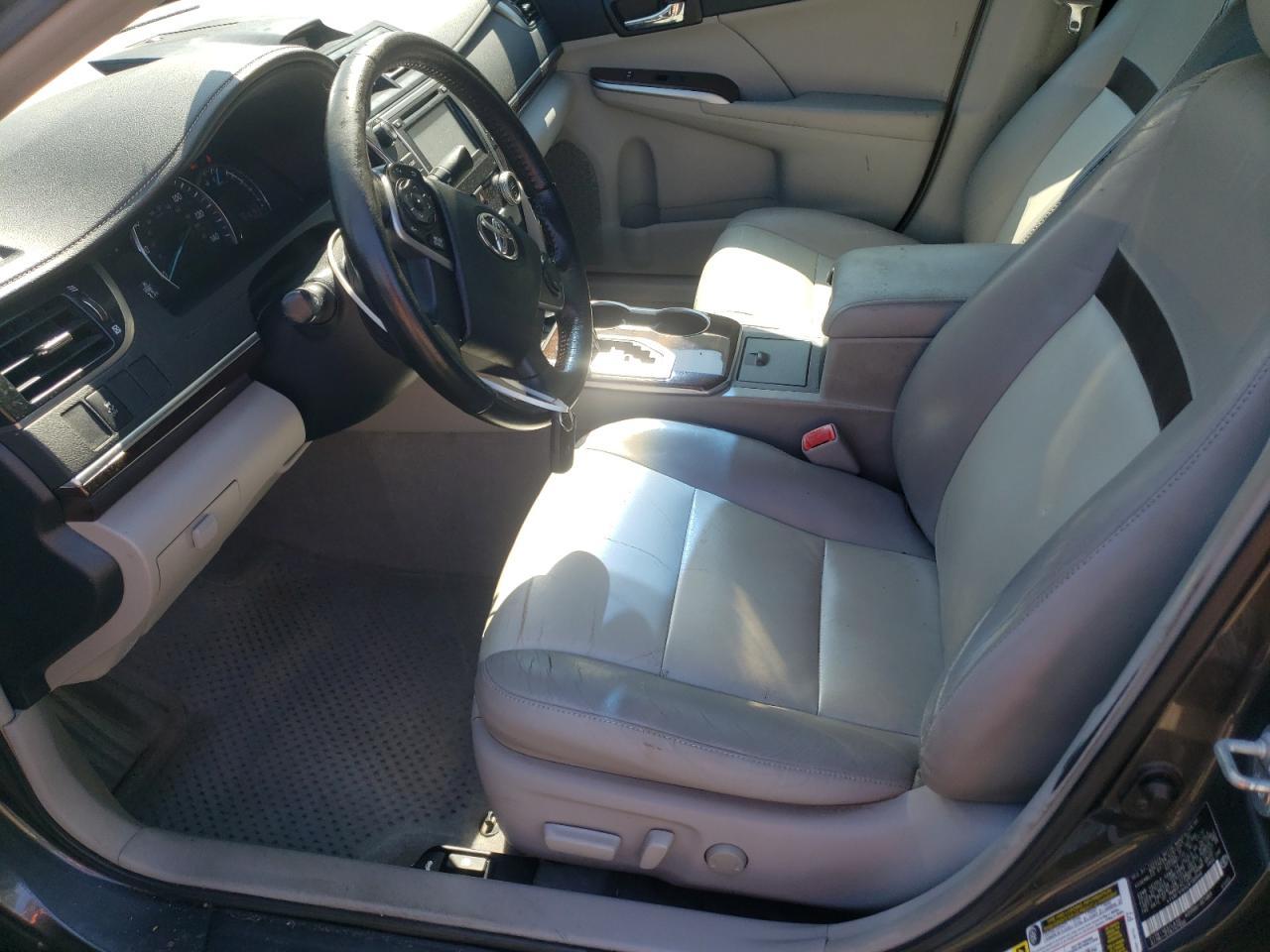 2012 TOYOTA CAMRY