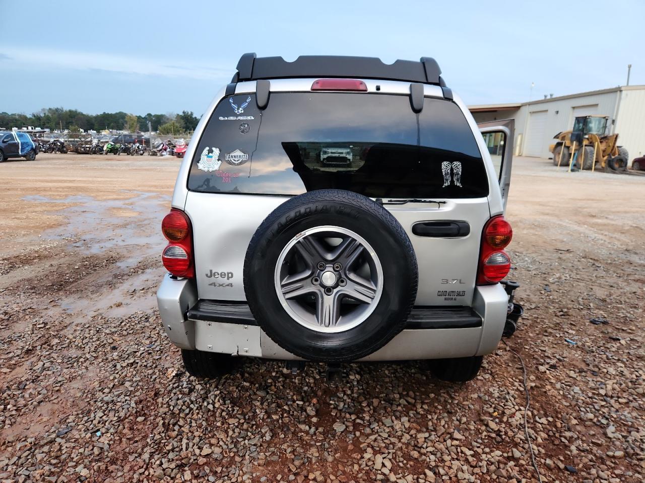2003 JEEP Liberty