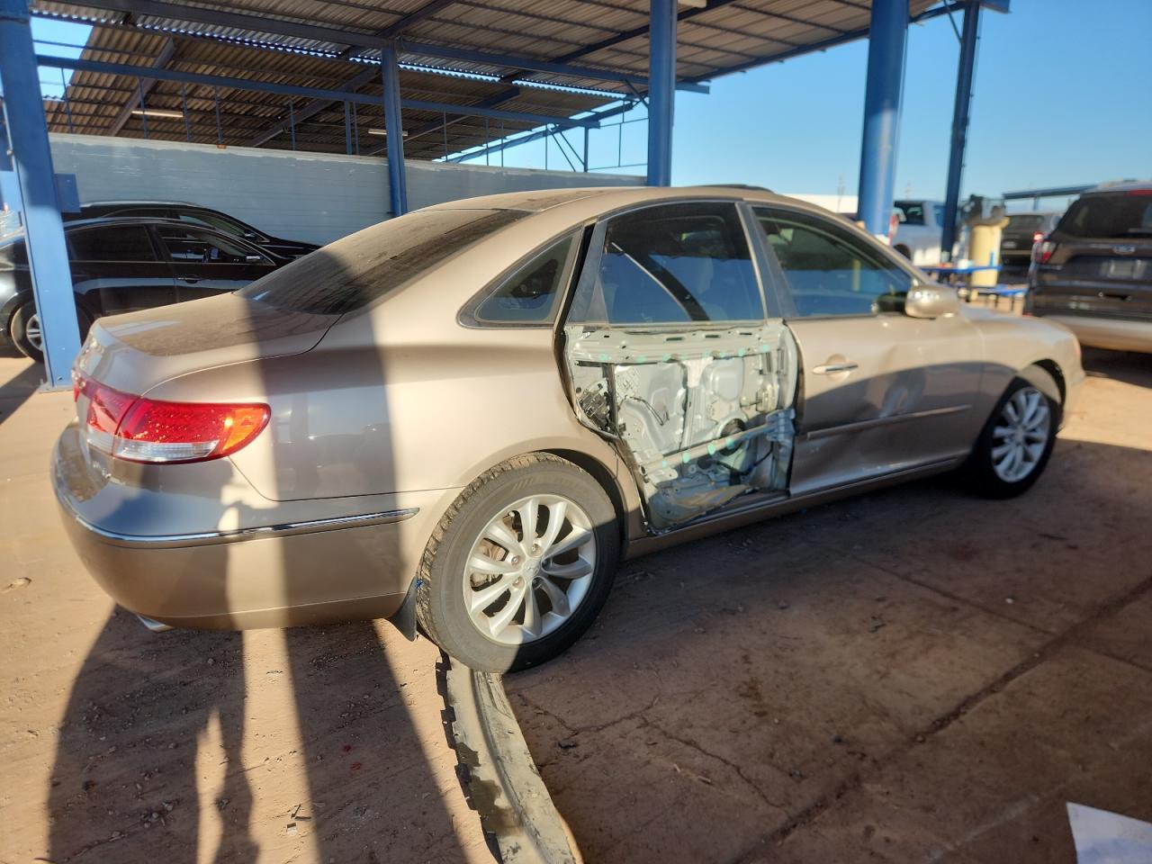 2007 HYUNDAI Azera