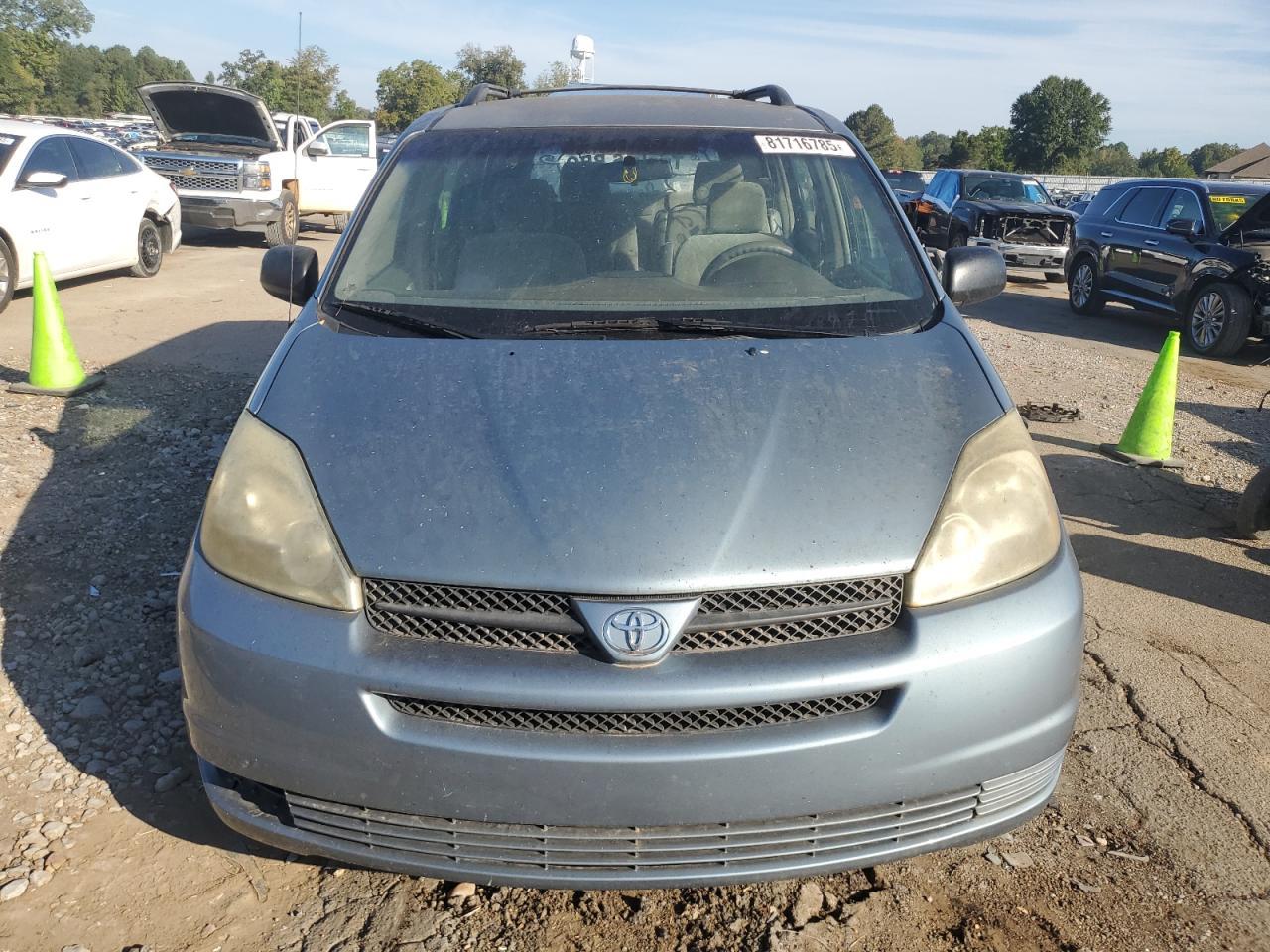 2004 TOYOTA SIENNA