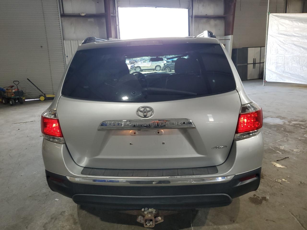 2013 TOYOTA HIGHLANDER