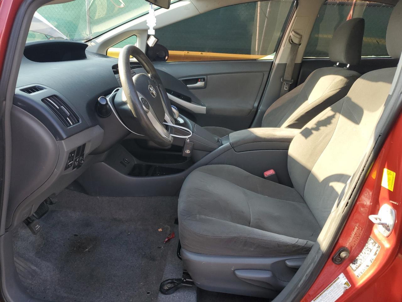 2011 TOYOTA PRIUS