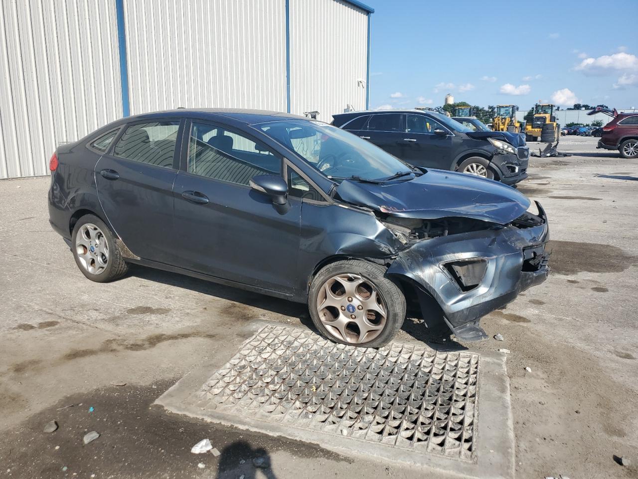 2011 FORD Fiesta