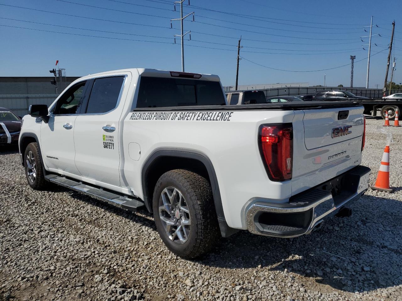 2025 GMC Sierra