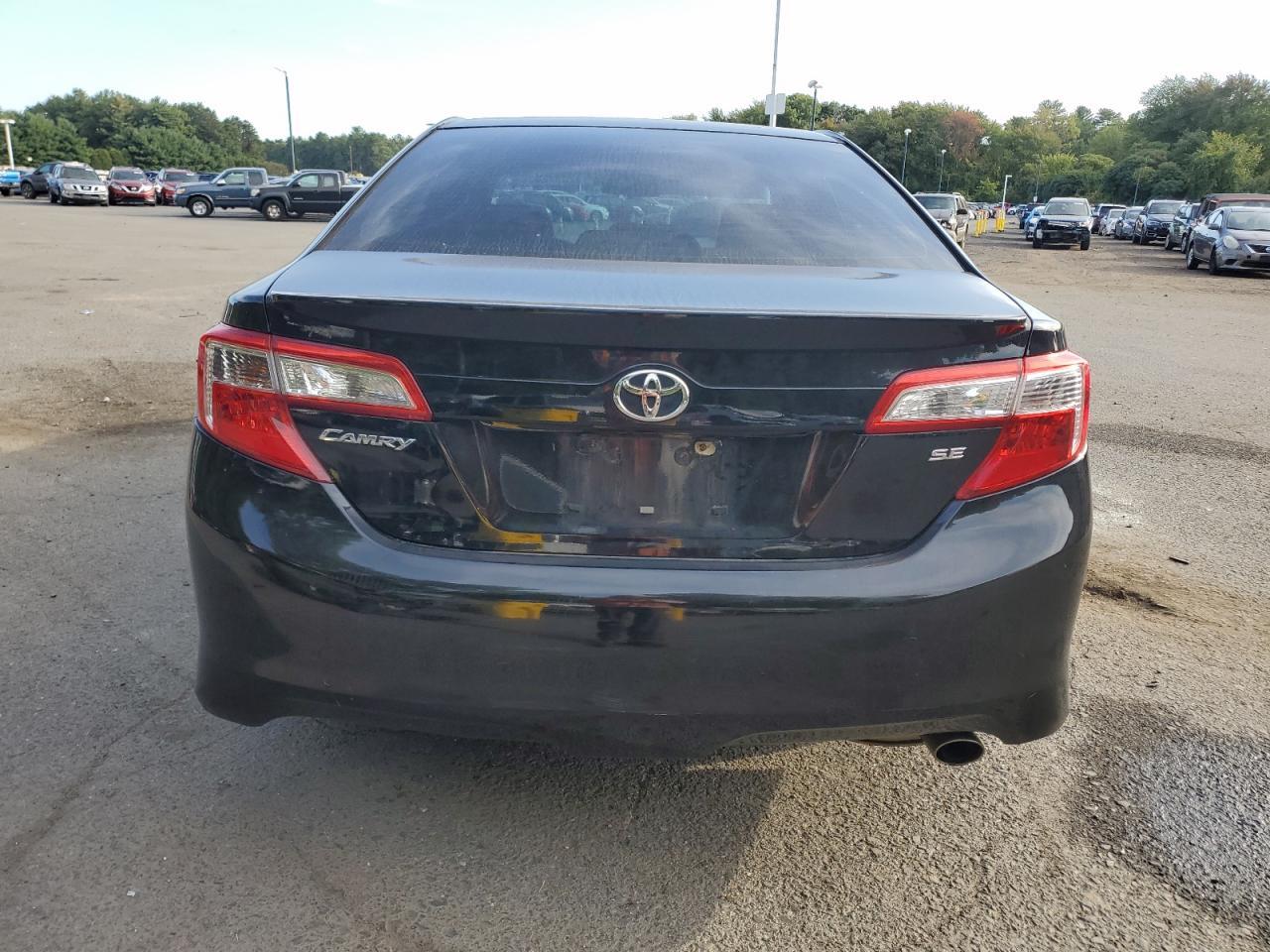 2012 TOYOTA CAMRY