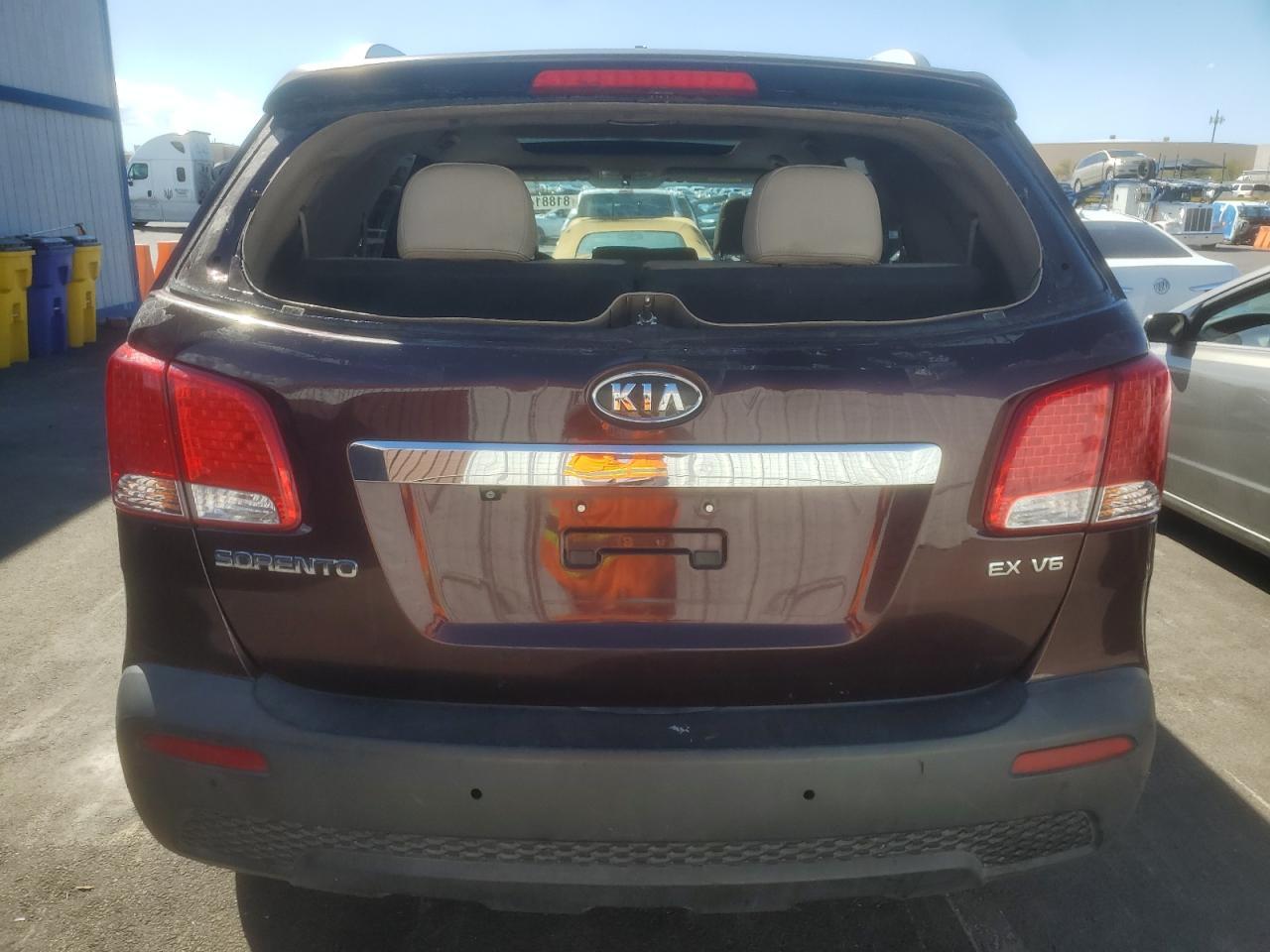 2011 KIA SORENTO