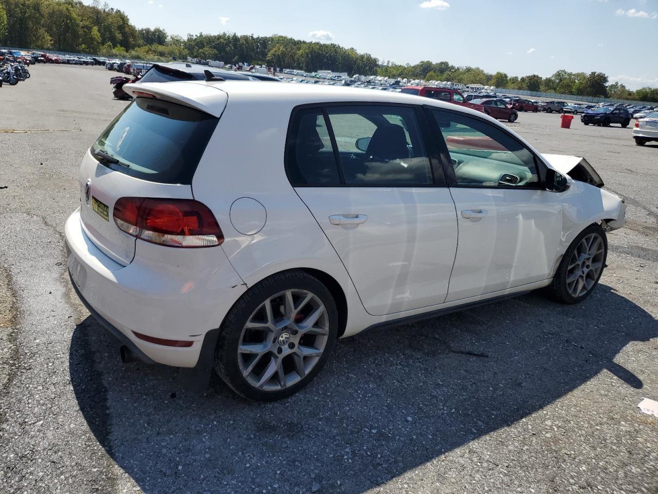 2014 VOLKSWAGEN GTI