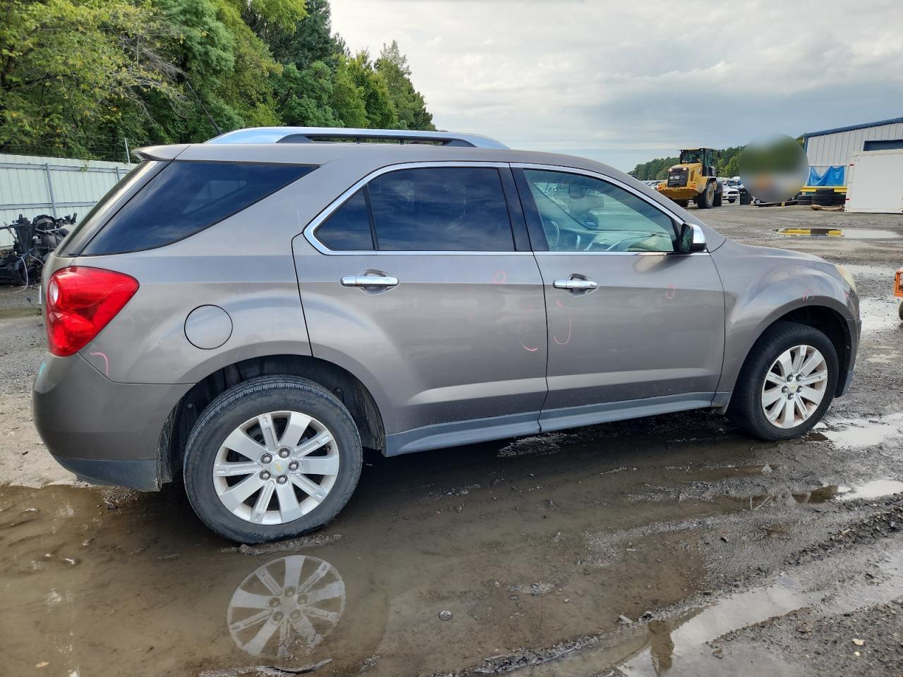 2011 CHEVROLET EQUINOX