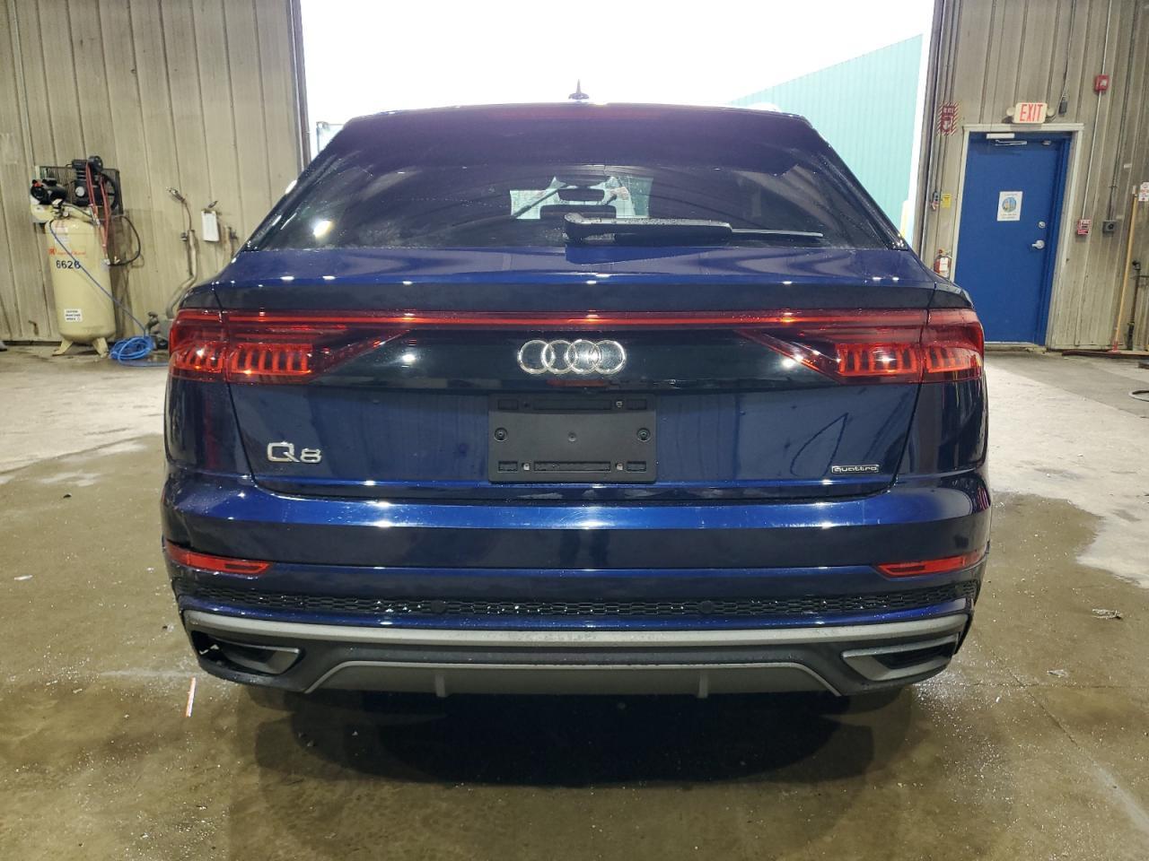 2022 AUDI Q8