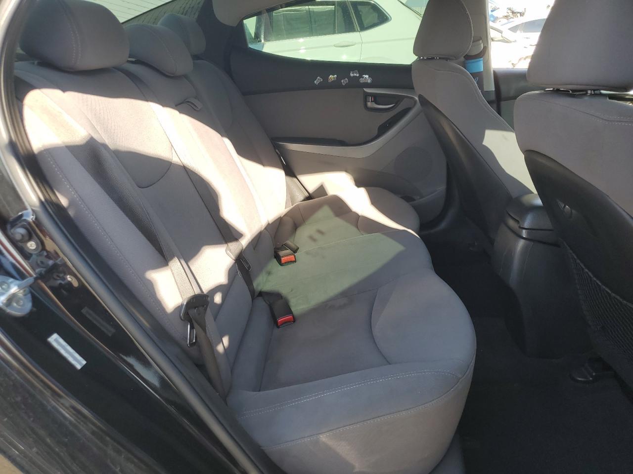 2014 HYUNDAI ELANTRA