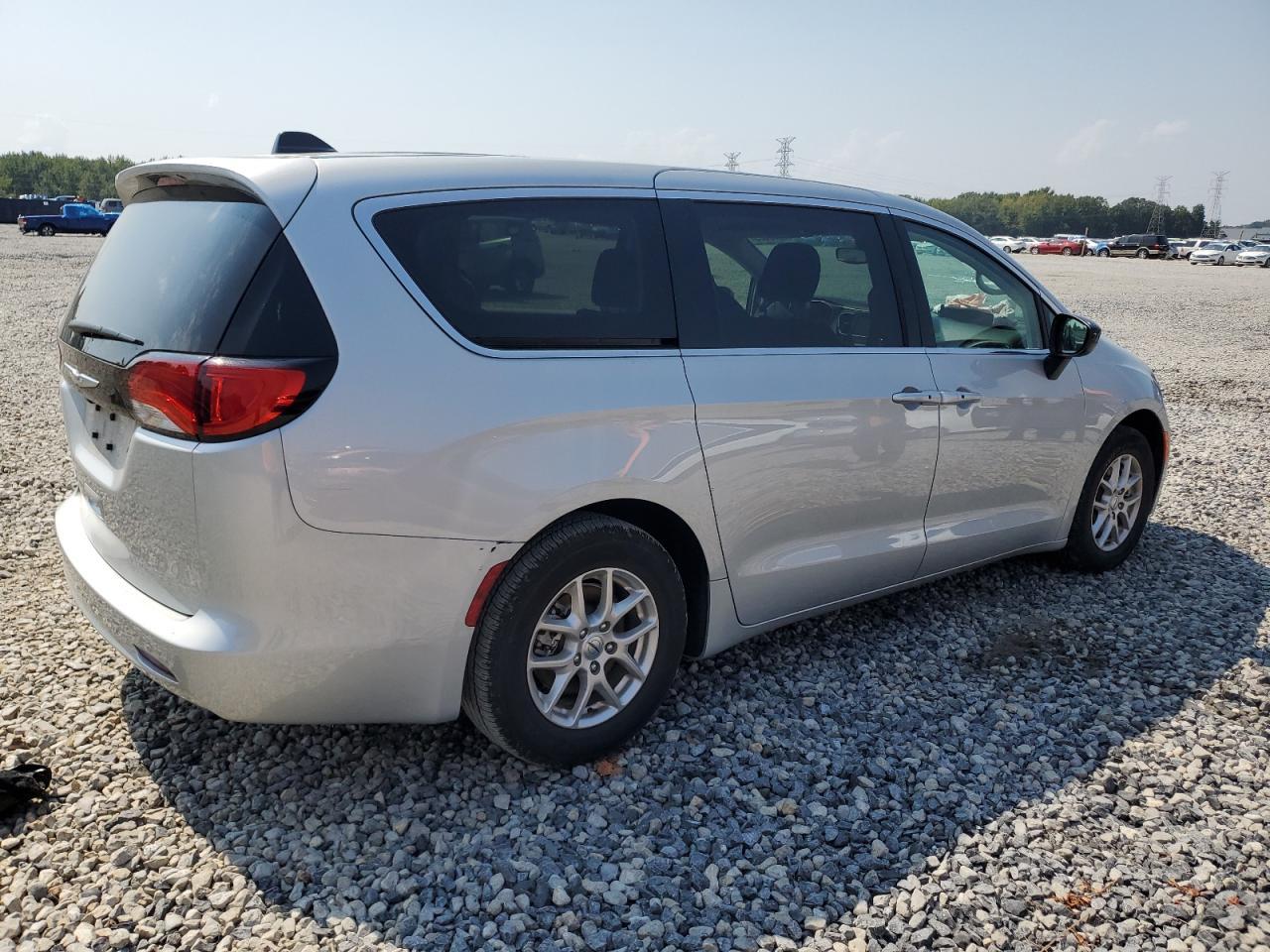 2024 CHRYSLER Voyager