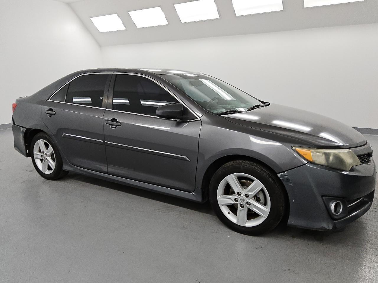 2013 TOYOTA CAMRY