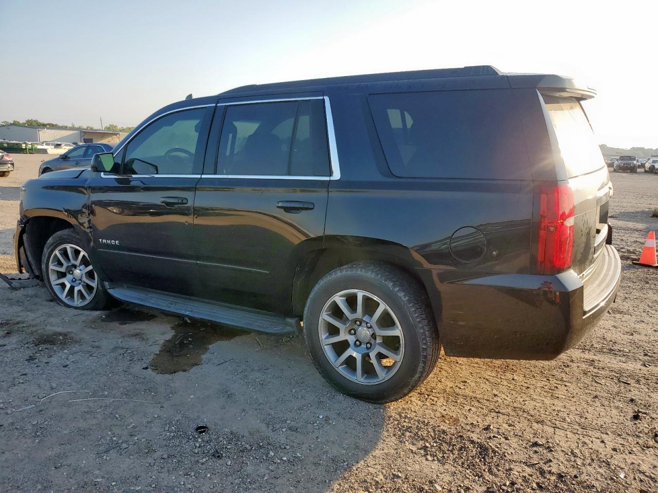 2017 CHEVROLET Tahoe