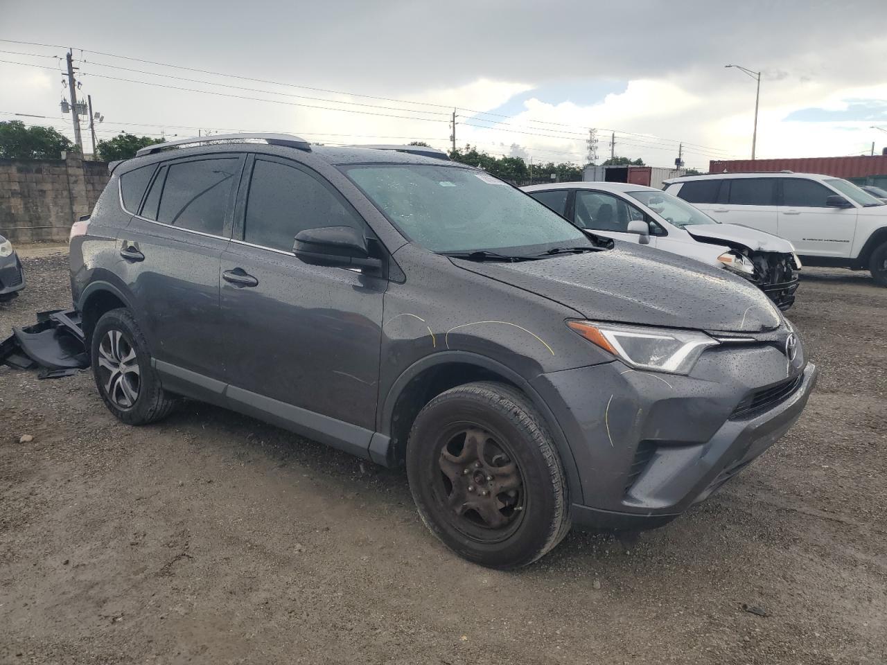 2016 TOYOTA RAV4