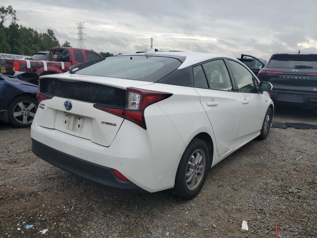 2021 TOYOTA PRIUS