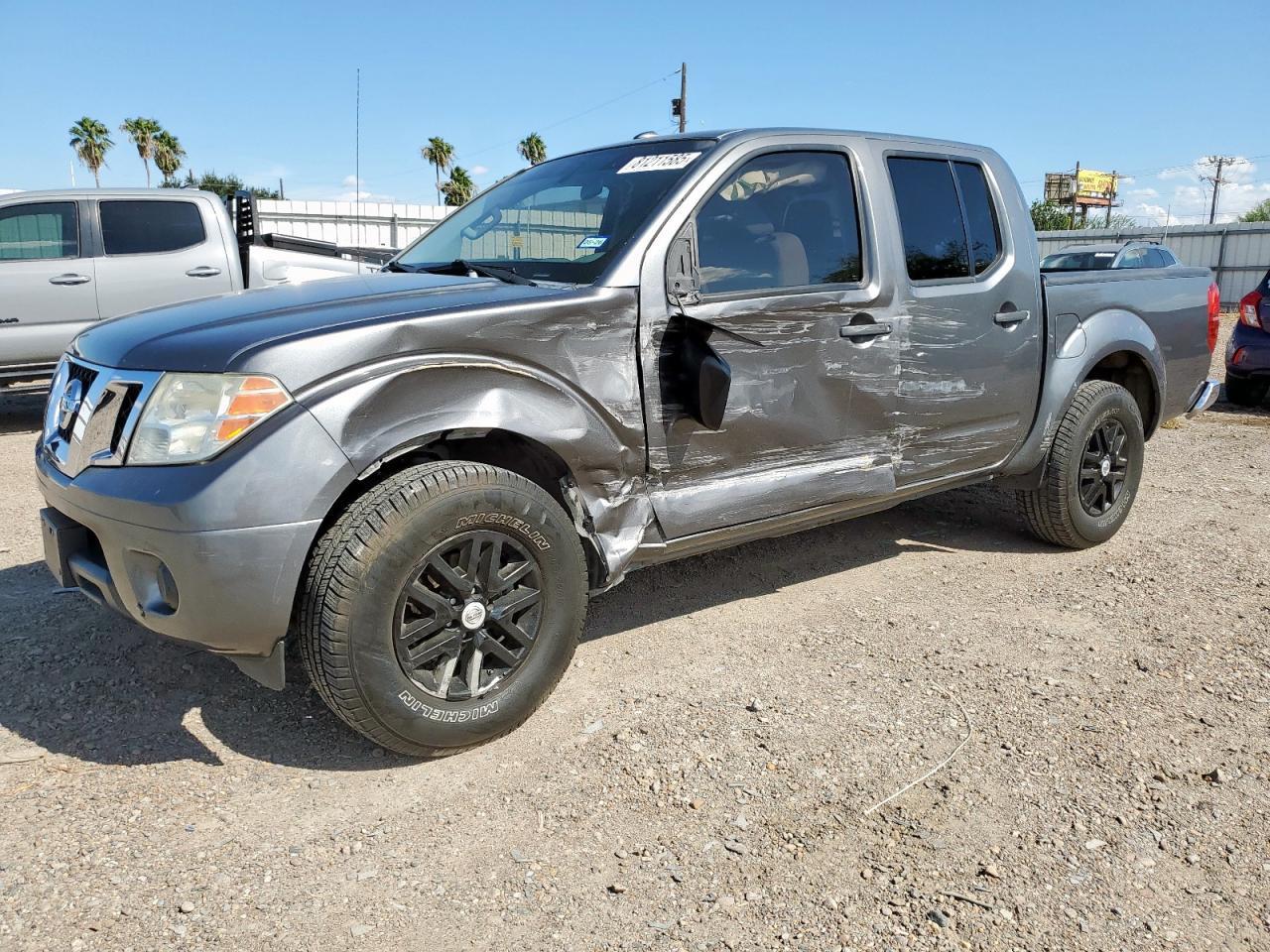 2016 NISSAN Frontier