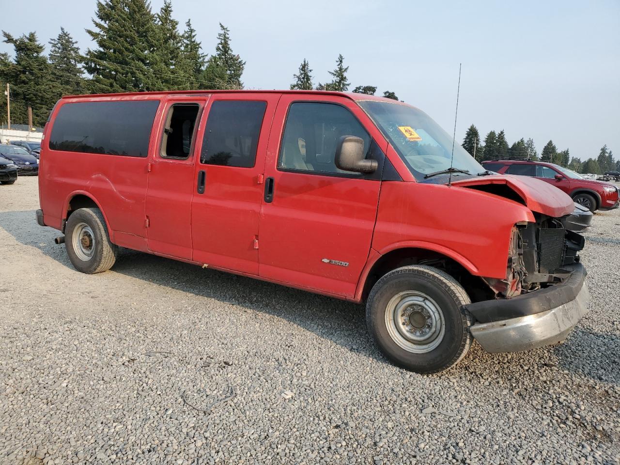 2004 CHEVROLET Express 3500