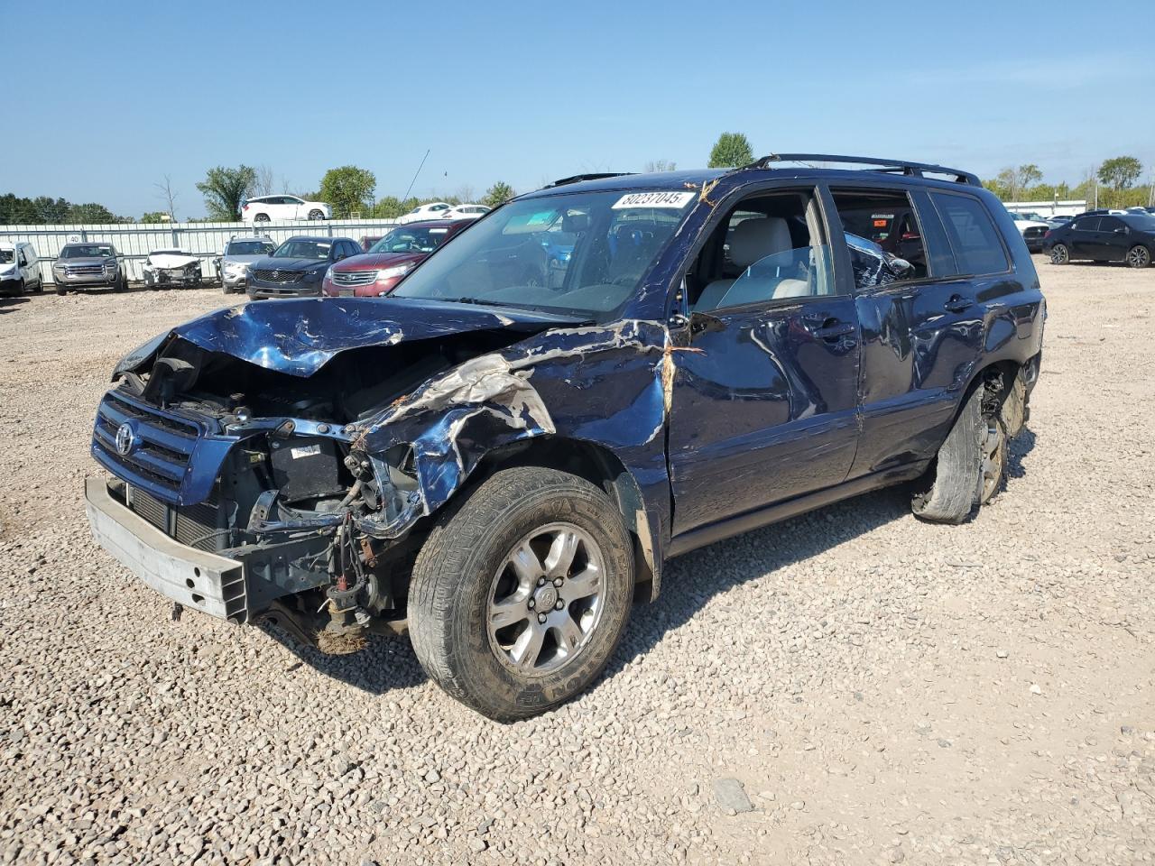2004 TOYOTA HIGHLANDER