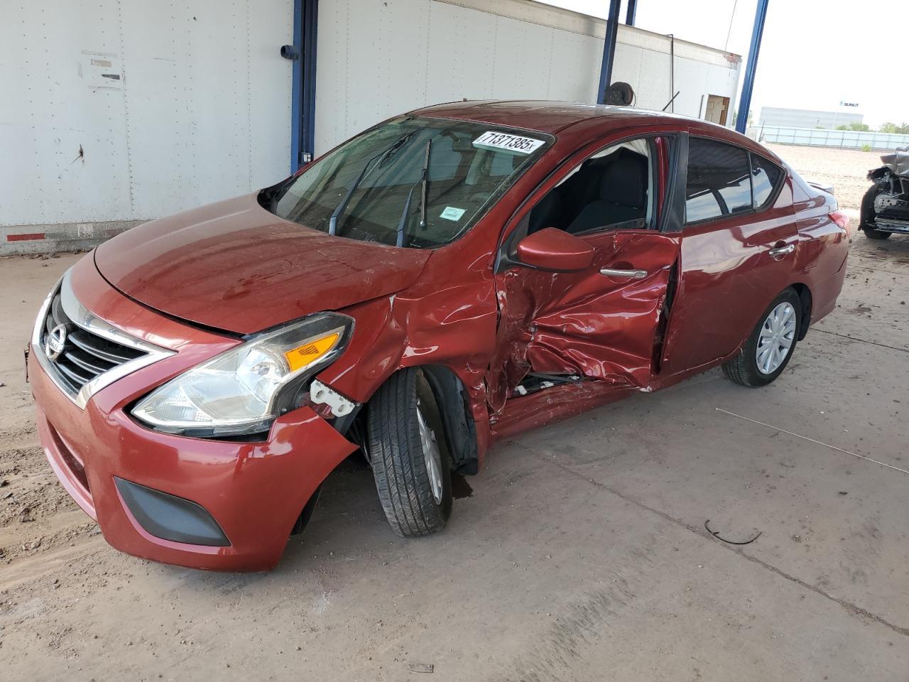 2018 NISSAN VERSA