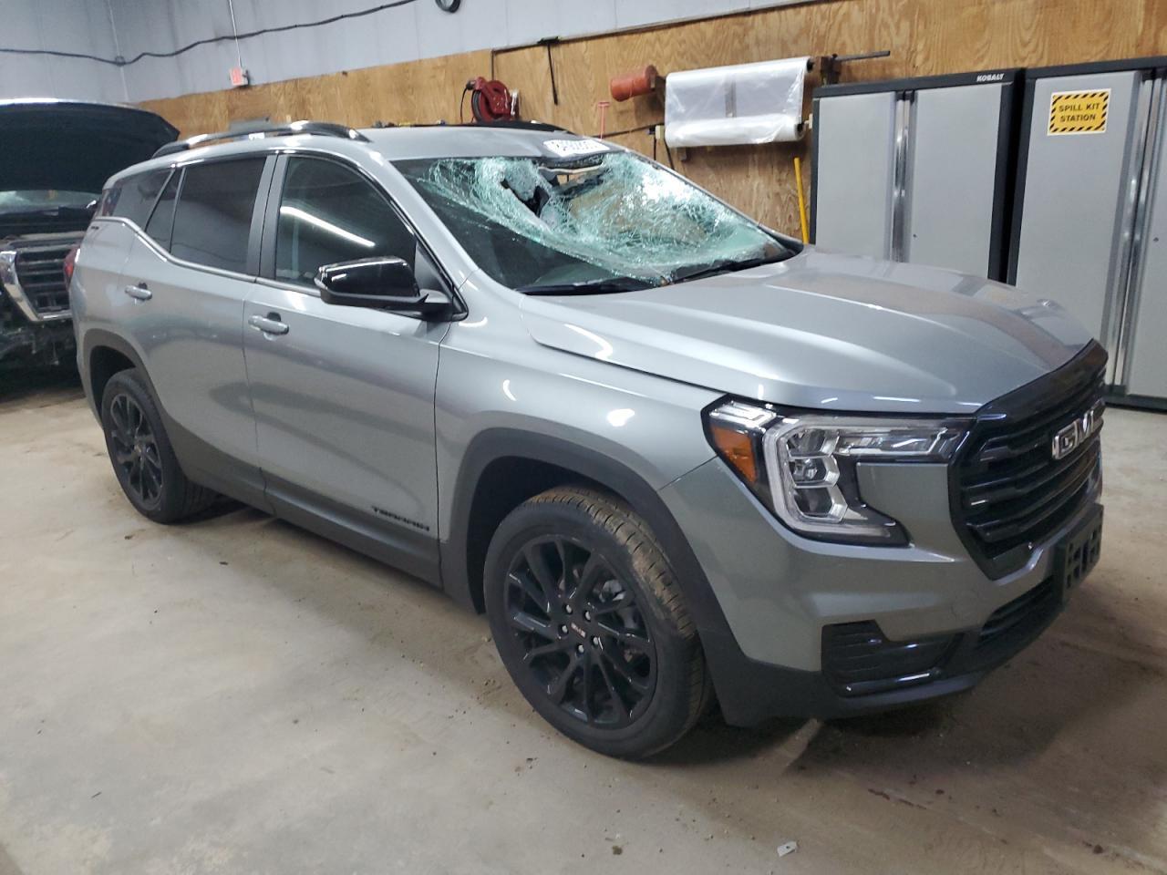 2023 GMC Terrain
