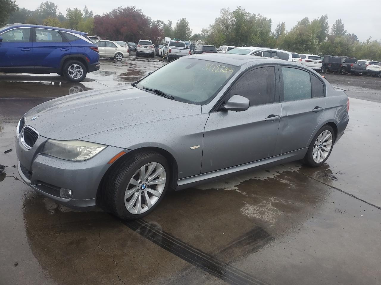 2011 BMW 3 SERIES