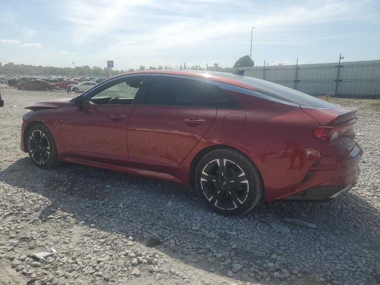 2022 KIA K5