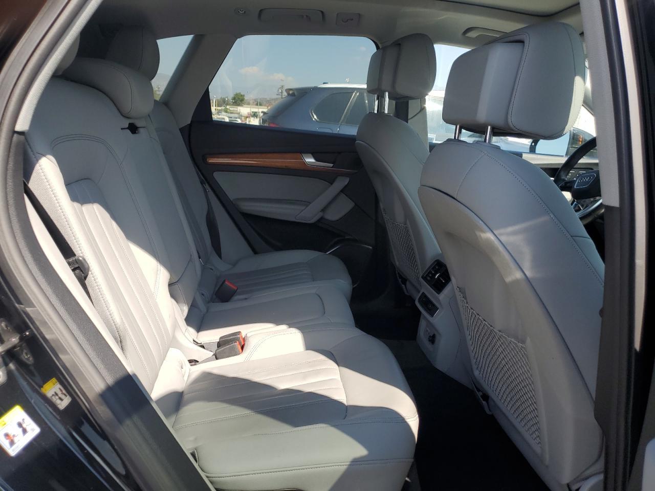 2021 AUDI Q5
