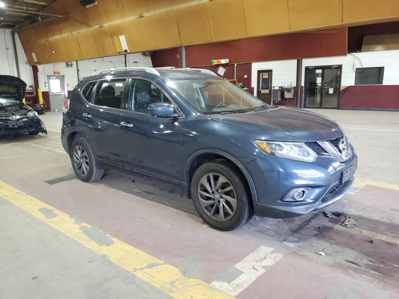 2016 NISSAN ROGUE