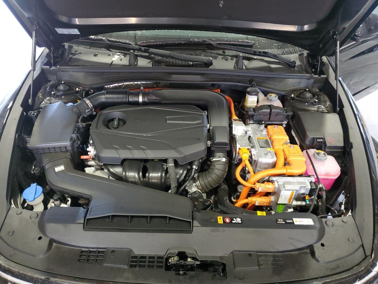 2025 HYUNDAI SONATA