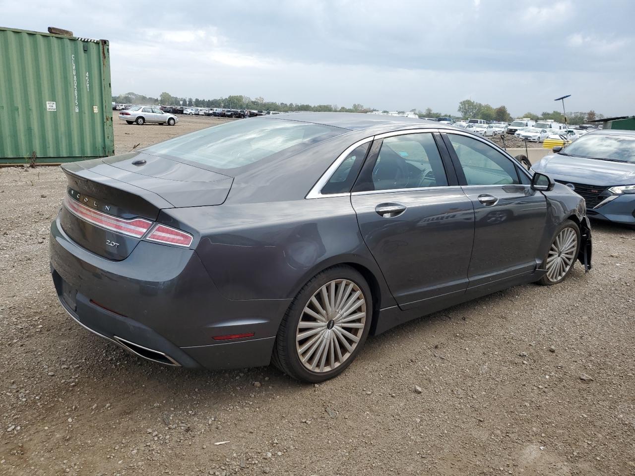 2017 LINCOLN MKZ