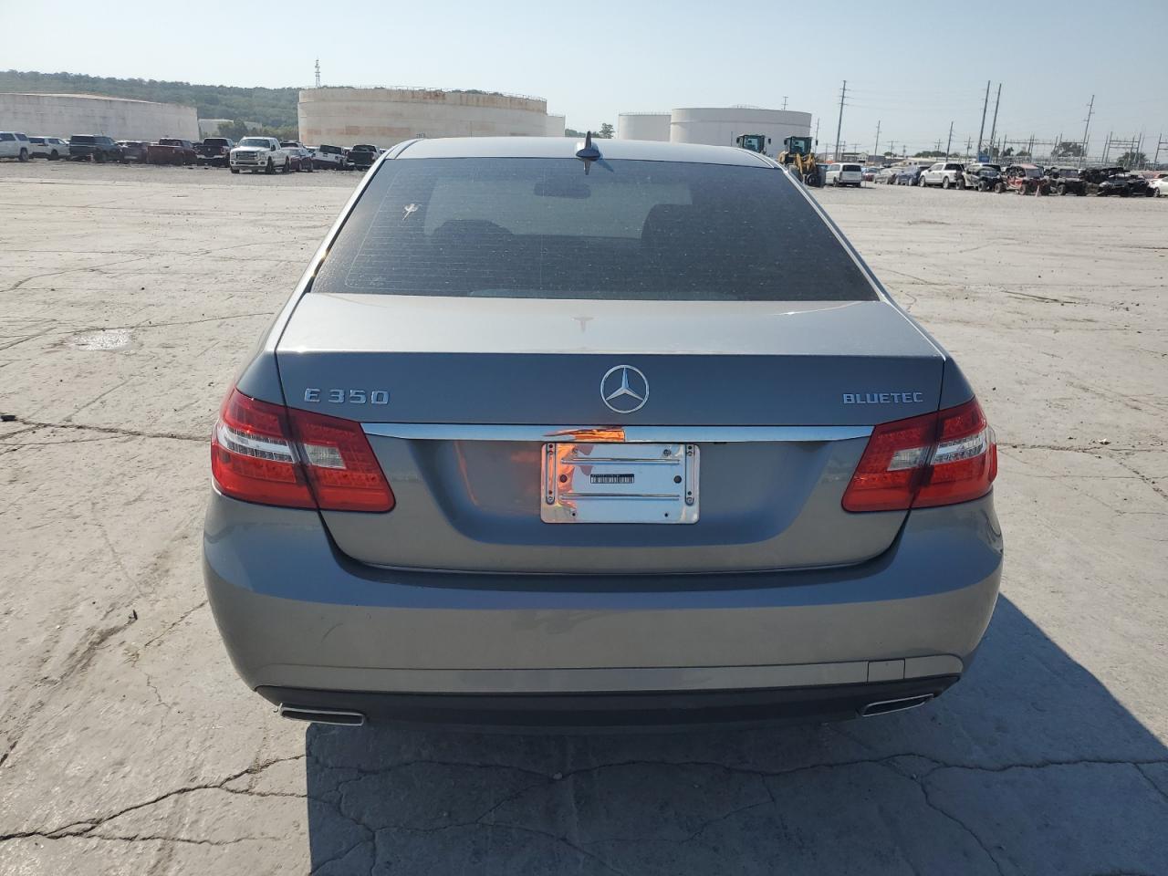 2012 MERCEDES-BENZ E-Class