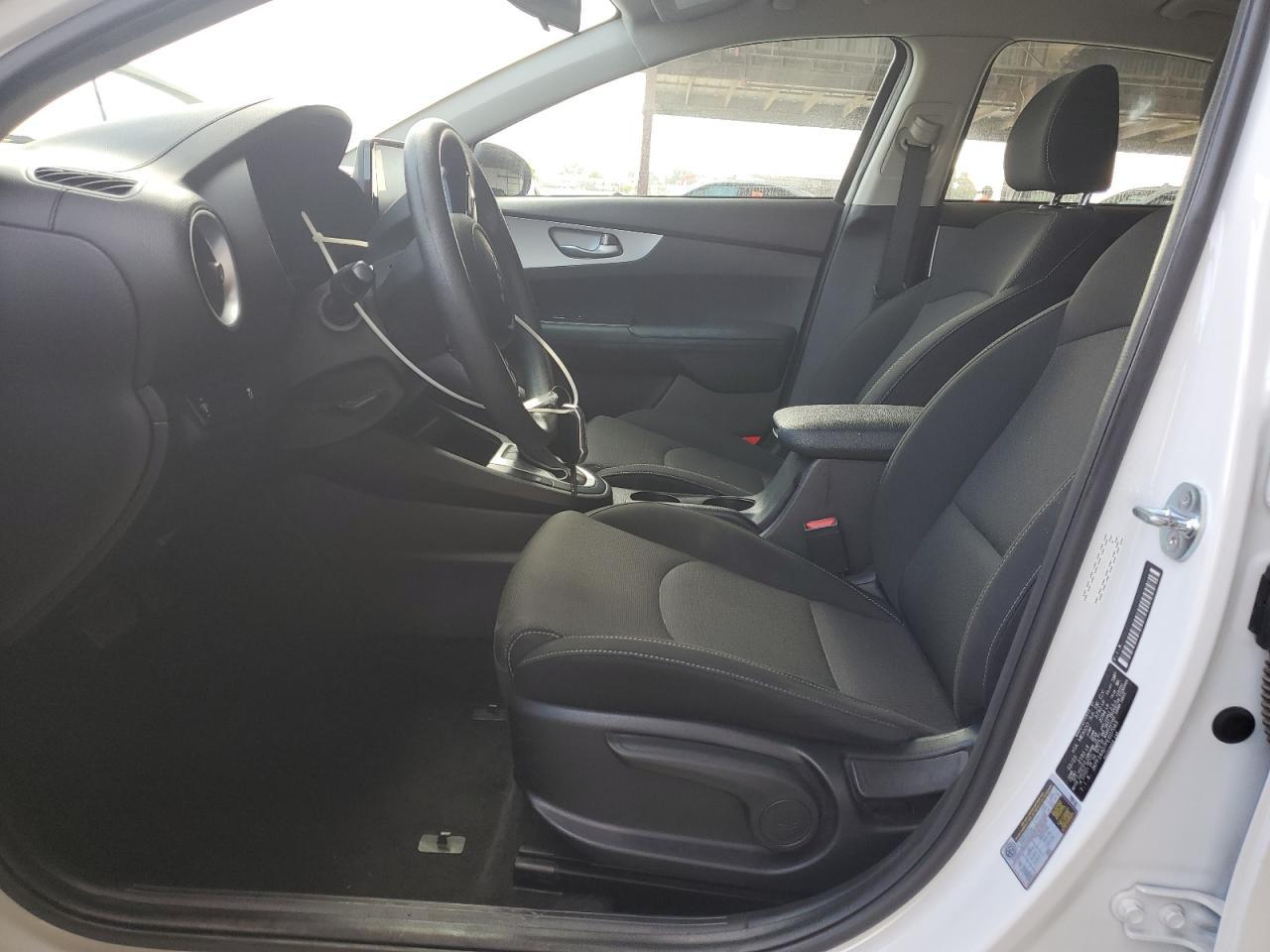 2023 KIA FORTE
