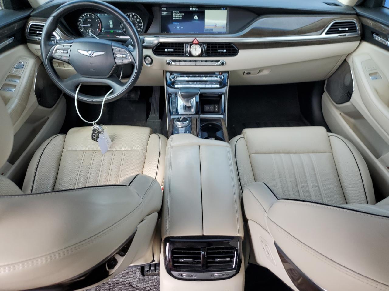 2018 GENESIS G90