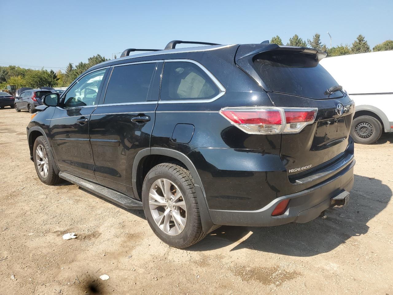 2015 TOYOTA HIGHLANDER