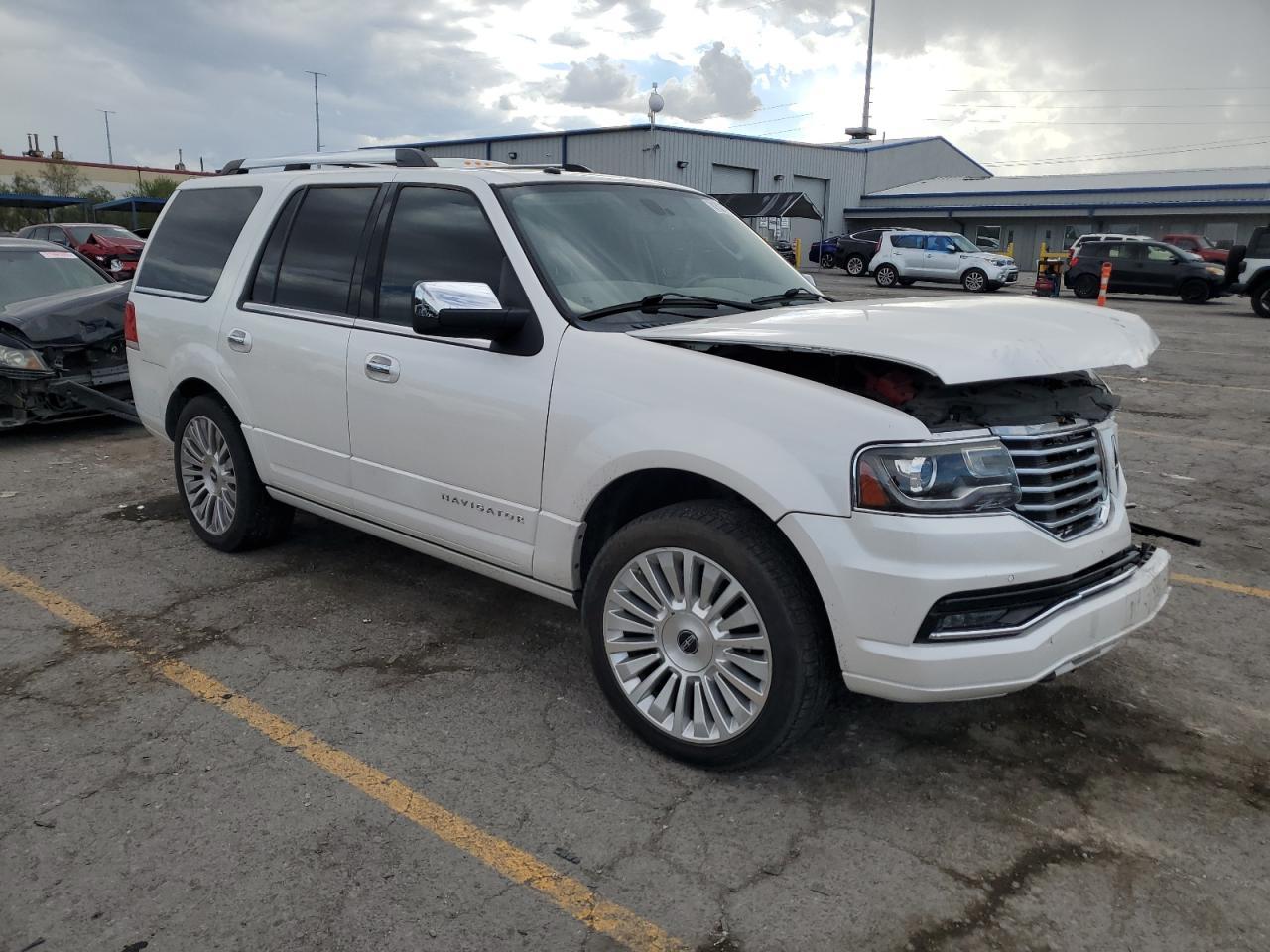 2017 LINCOLN Navigator