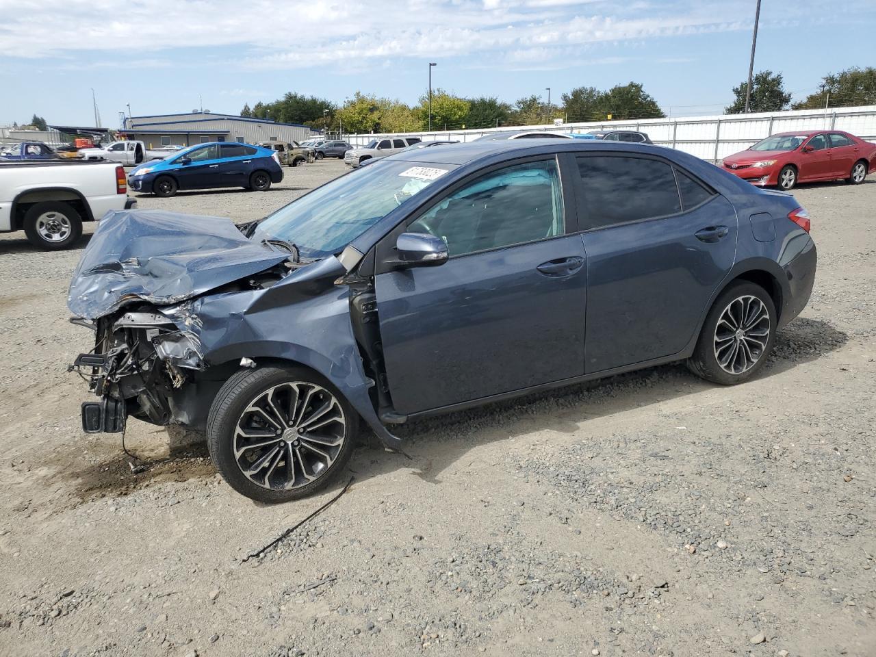 2016 TOYOTA COROLLA