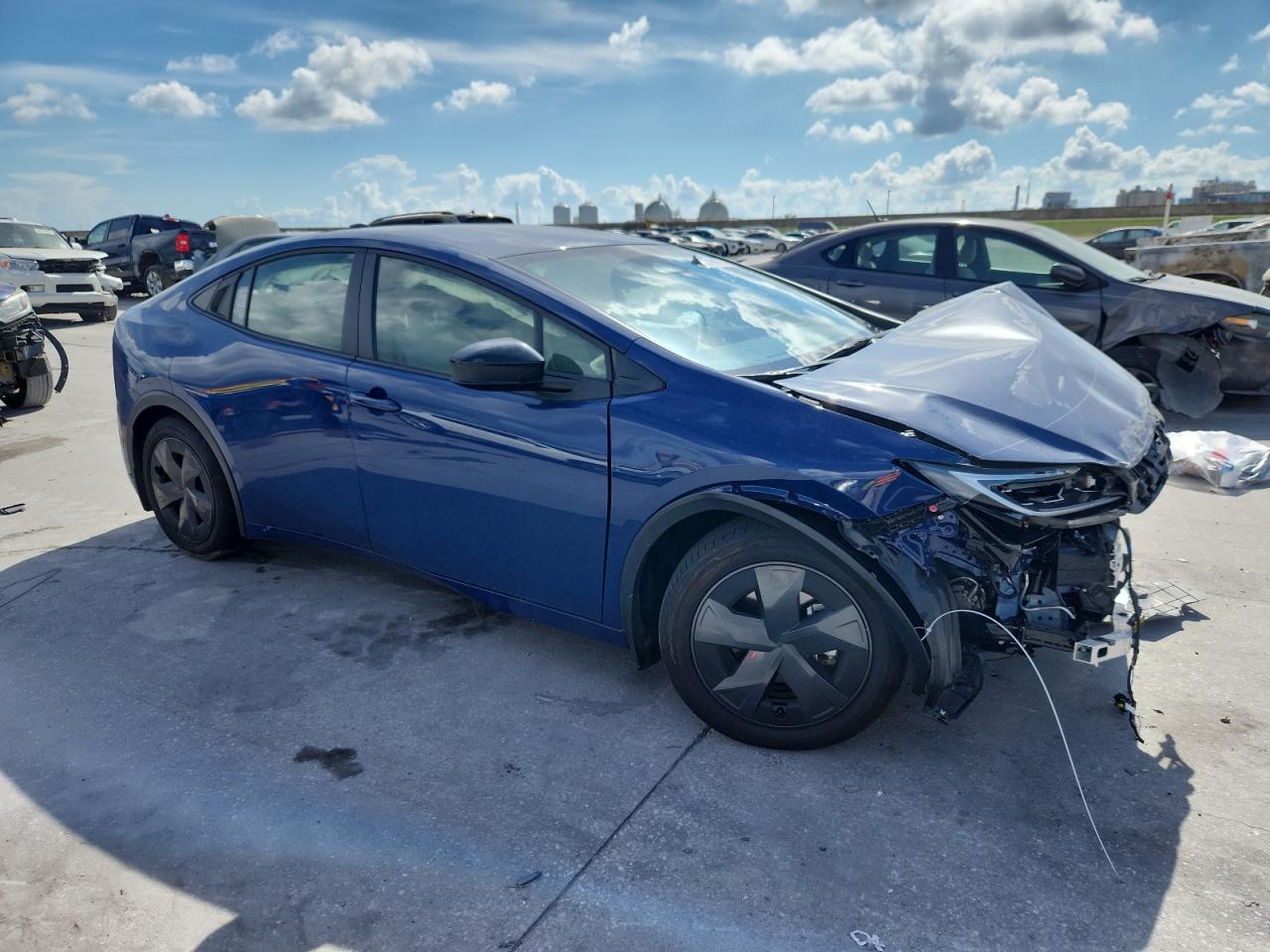 2024 TOYOTA PRIUS