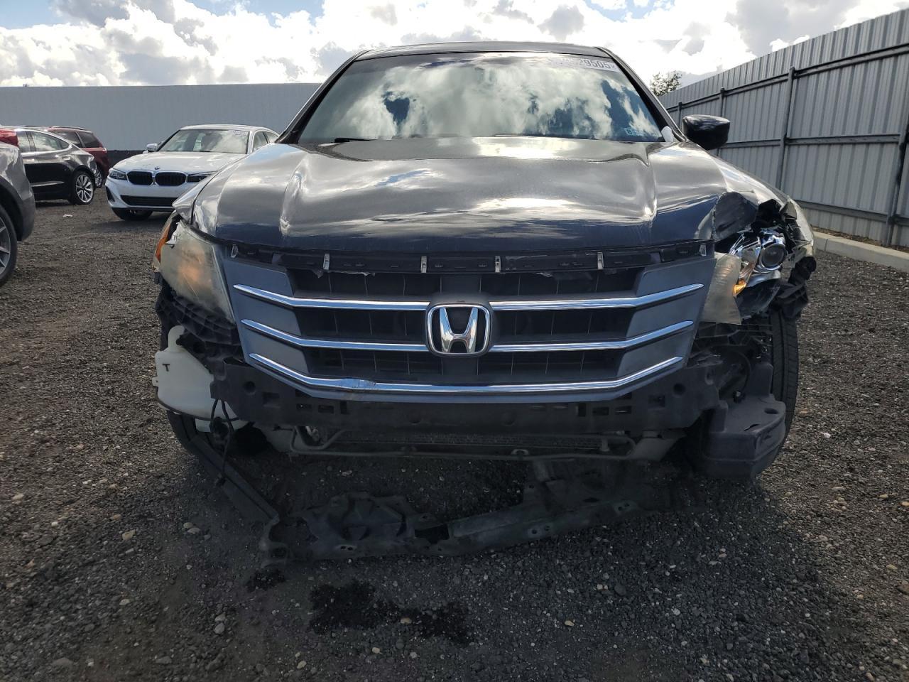 2012 HONDA Crosstour